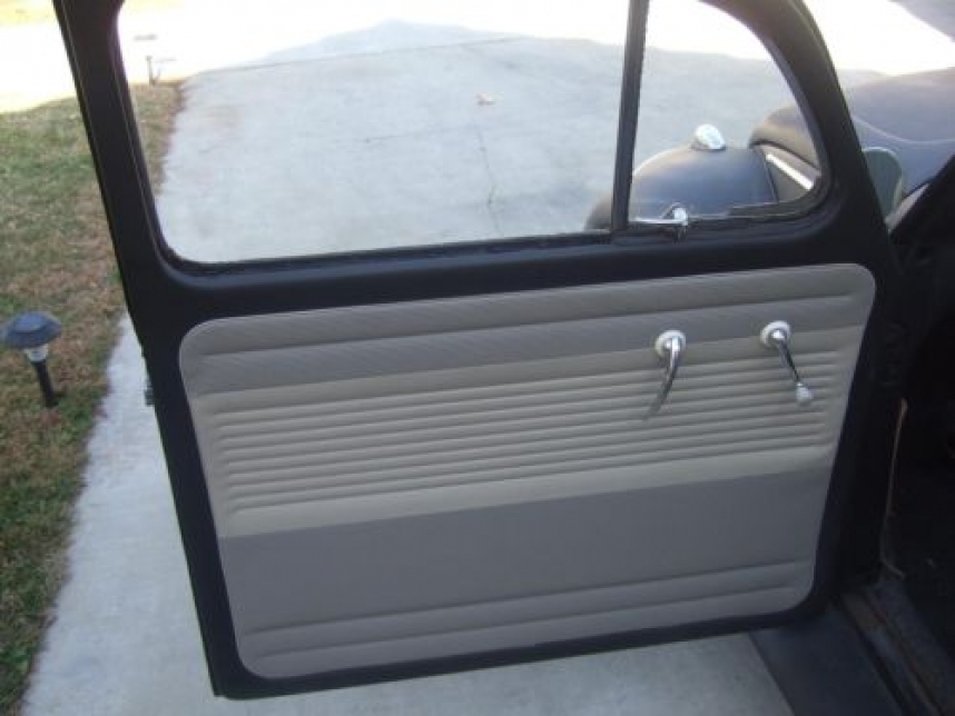 1963 VW Ragtop Bug - Door Panel