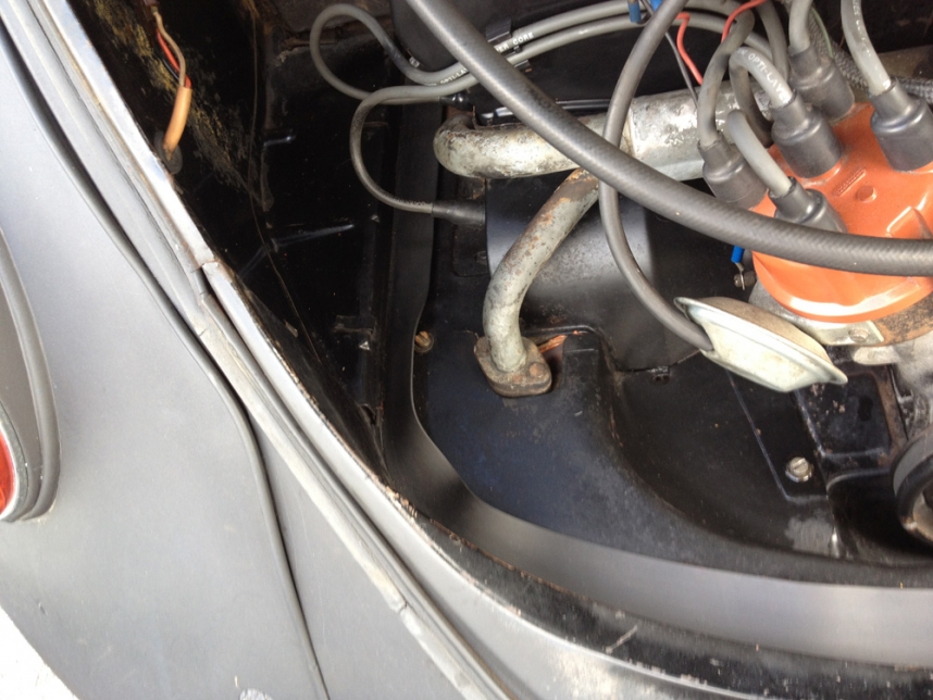 Engine Compartment Rubber Seal Install - 1963 Ragtop VW Beetle